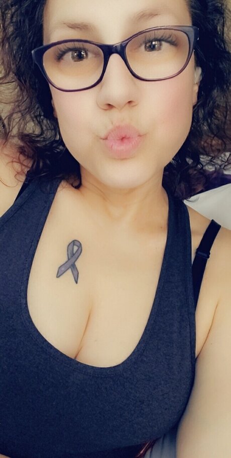 Naakte gelekte OnlyFans-foto van Snowbunny