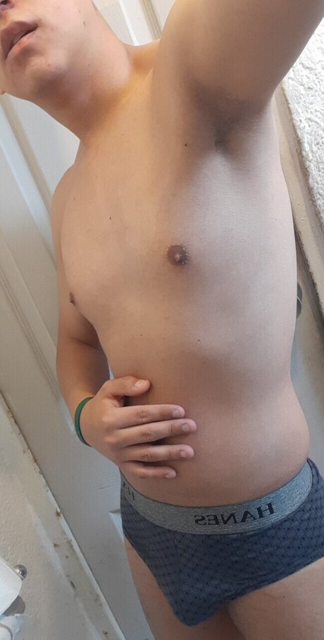 Naakte gelekte OnlyFans-foto van Marcos