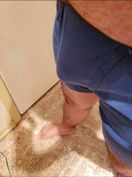 Naakte gelekte OnlyFans-foto van Julio