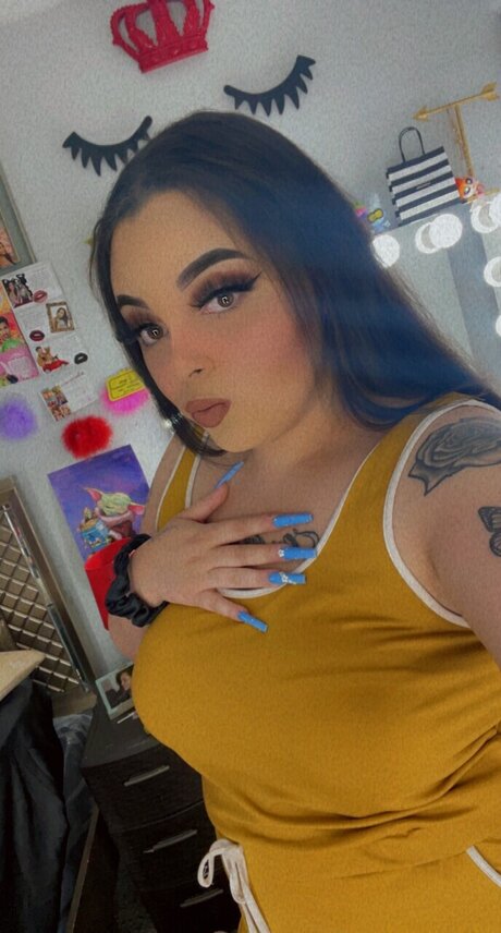 Naakte gelekte OnlyFans-foto van Lexi