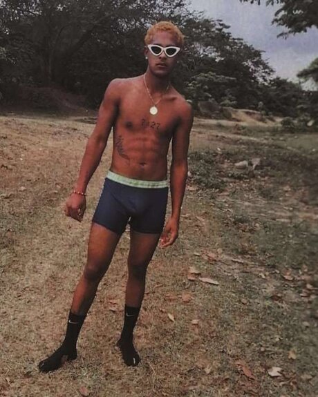 Naakte gelekte OnlyFans-foto van Joel Black27
