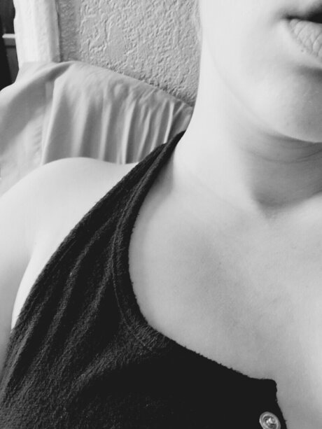 Naakte gelekte OnlyFans-foto van Poisonedblaze