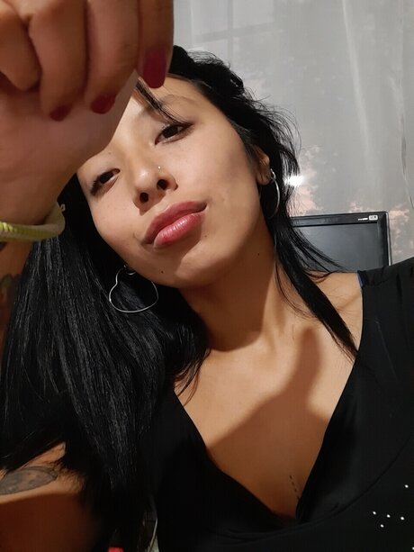 Naakte gelekte OnlyFans-foto van Jesmaru