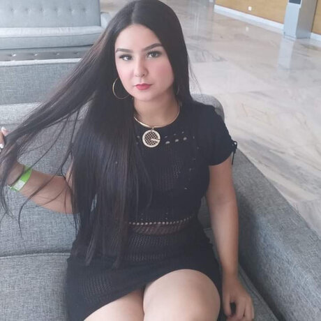 Naakte gelekte OnlyFans-foto van Mariae