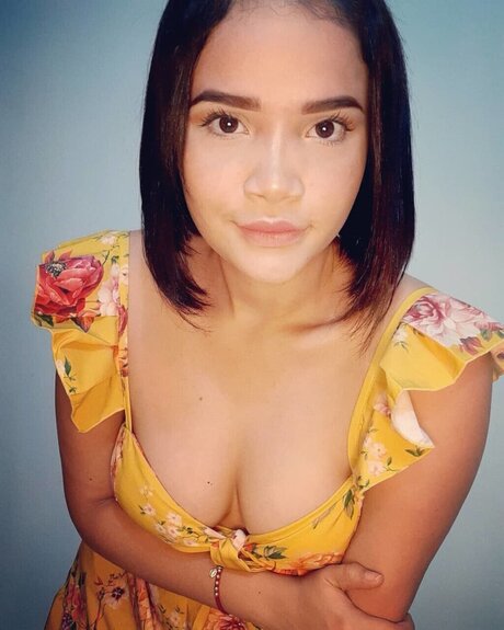 Naakte gelekte OnlyFans-foto van Nancy