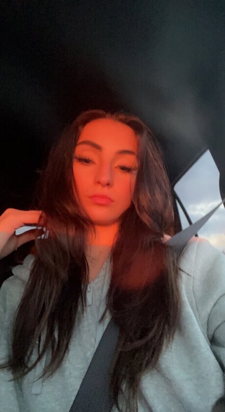Naakte gelekte OnlyFans-foto van Bre