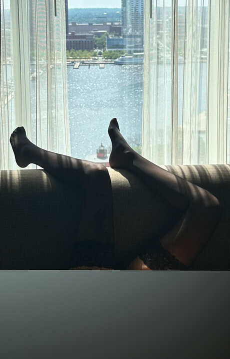 Naakte gelekte OnlyFans-foto van Svetlana
