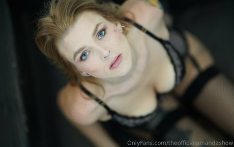 Theofficialamandashow