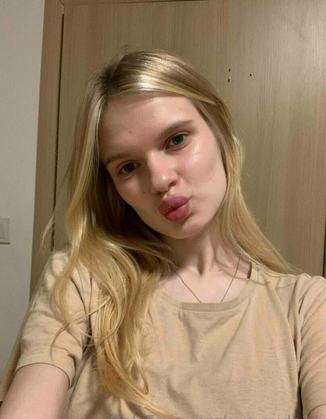 Naakte gelekte OnlyFans-foto van Evanude11