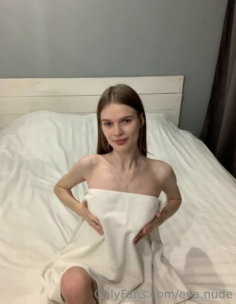 Naakte gelekte OnlyFans-foto van Evanude11