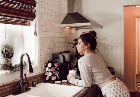 Jillian Rose Reed