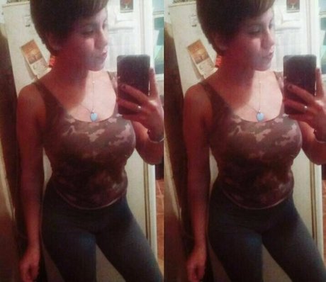 Naakte gelekte OnlyFans-foto van Littlesweetgirljaz
