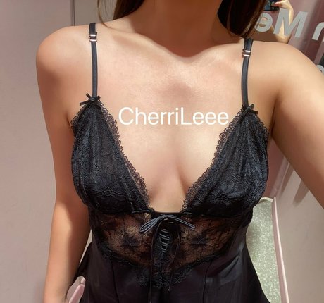 Naakte gelekte OnlyFans-foto van Onlysg