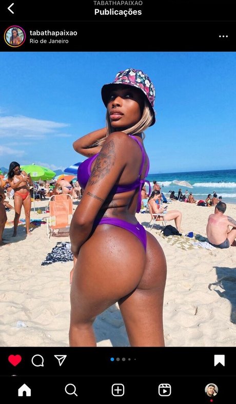 Naakte gelekte OnlyFans-foto van Tabatha Paixao