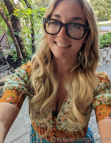 Naakte gelekte OnlyFans-foto van Megnfit