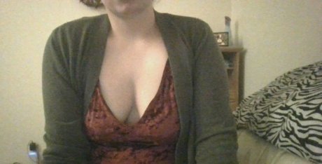 Naakte gelekte OnlyFans-foto van Amandaorly