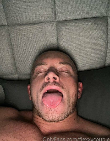 Flexxxcouple