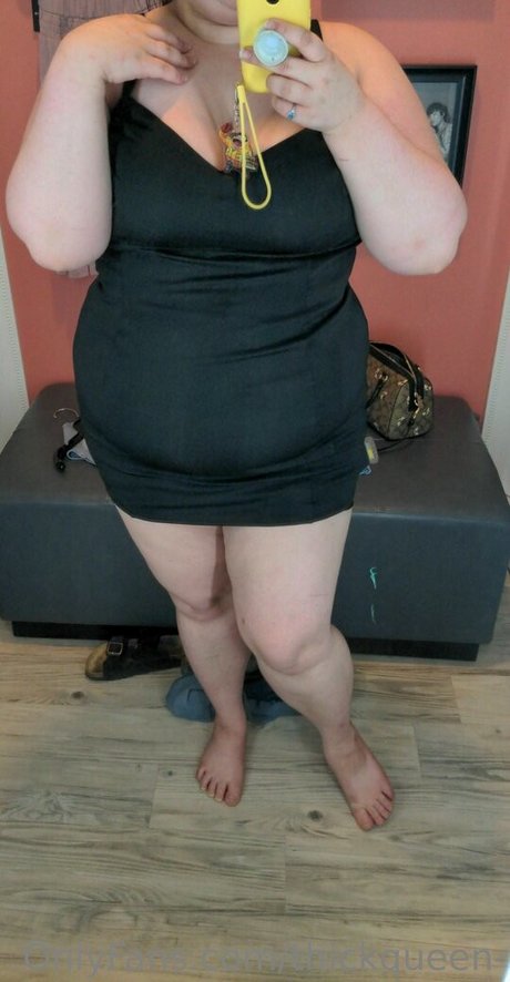 Naakte gelekte OnlyFans-foto van Thickqueen