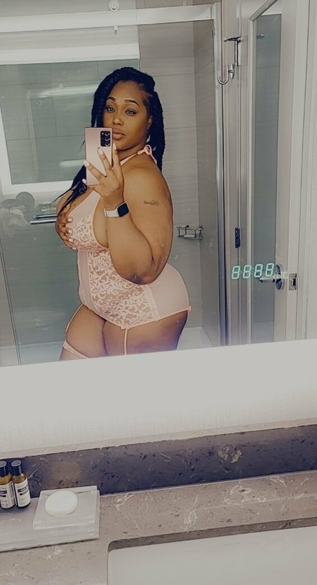 Naakte gelekte OnlyFans-foto van Daagobbler