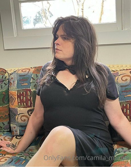 Naakte gelekte OnlyFans-foto van Camilamargot