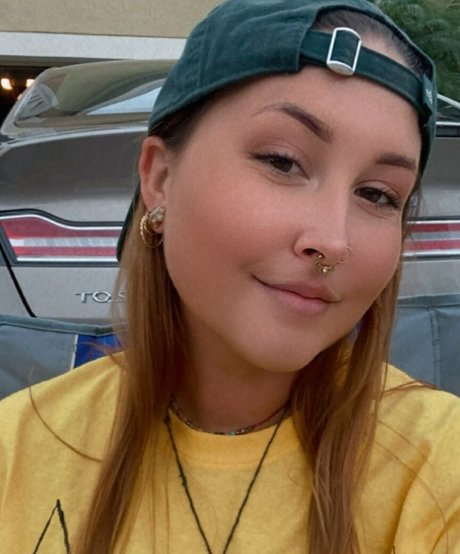 Naakte gelekte OnlyFans-foto van Scarlett Jade