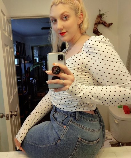 Mel Capperino-Garcia