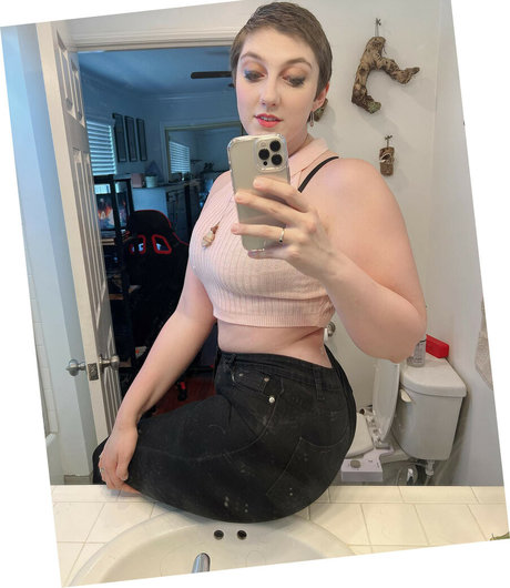 Mel Capperino-Garcia