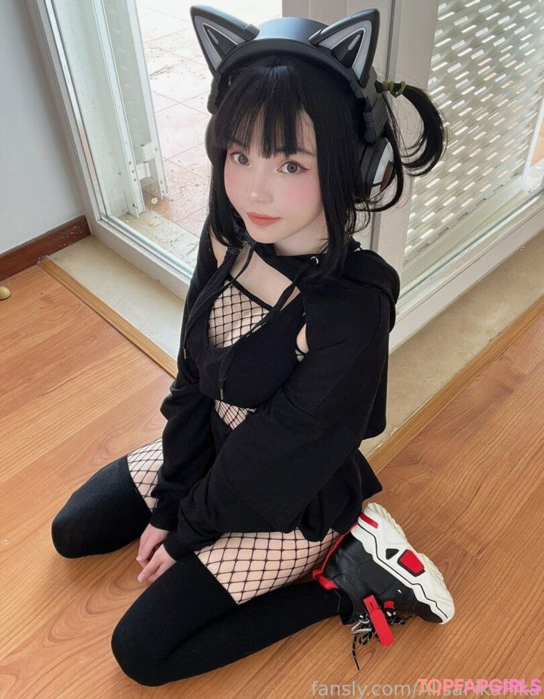 Naakte gelekte OnlyFans-foto van Alisapikapika #102 Naakte gelekte OnlyFans-foto van Alisapikapika #102