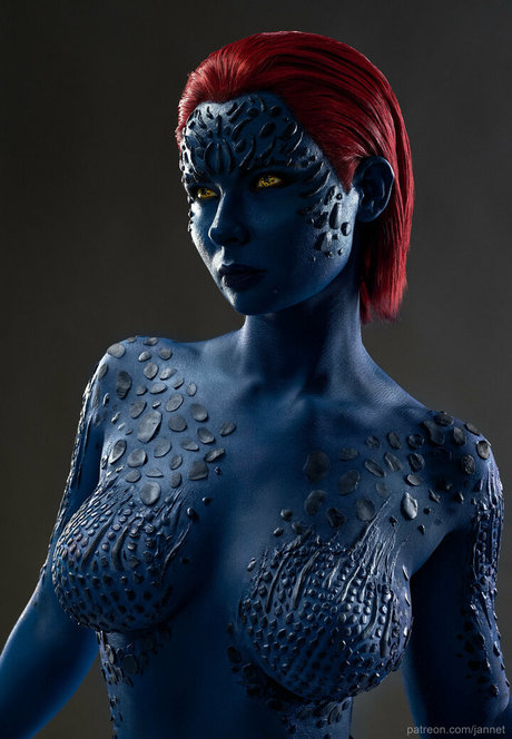 Naakte gelekte OnlyFans-foto van Jannetincosplay