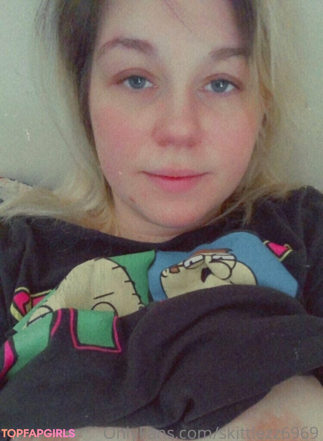 Naakte gelekte OnlyFans-foto van Skittlezz6969 #3 Naakte gelekte OnlyFans-foto van Skittlezz6969 #3