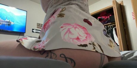 Naakte gelekte OnlyFans-foto van Naenae1111