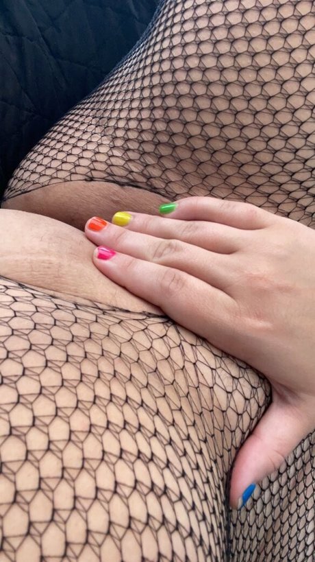 Naakte gelekte OnlyFans-foto van Bettyplug