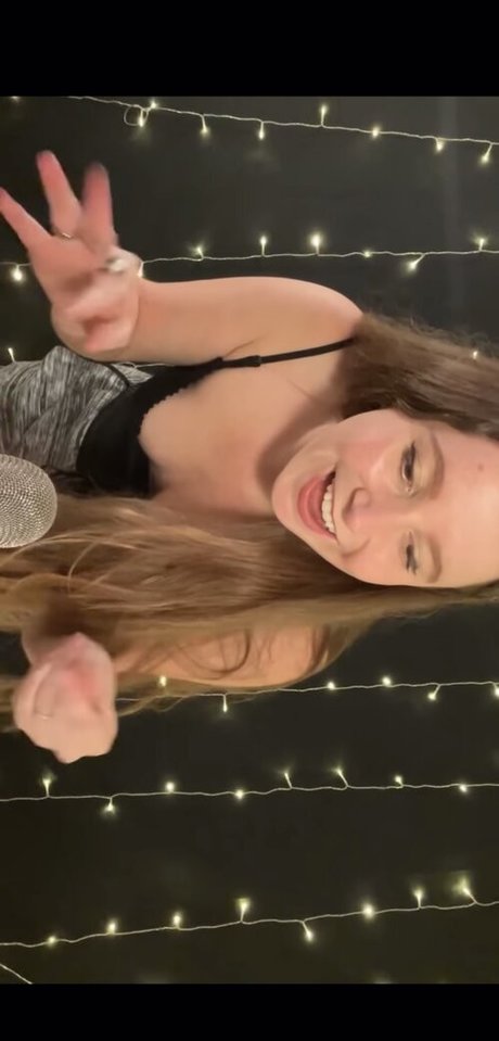 Kelly Belly Asmr