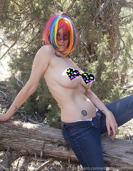 Naakte gelekte OnlyFans-foto van Argentsilver21