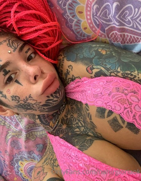 Naakte gelekte OnlyFans-foto van Nahirgloriaokk
