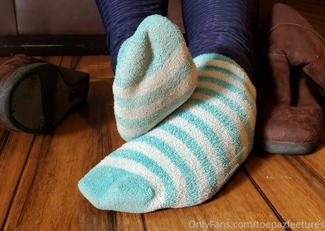 Toepazfeetures