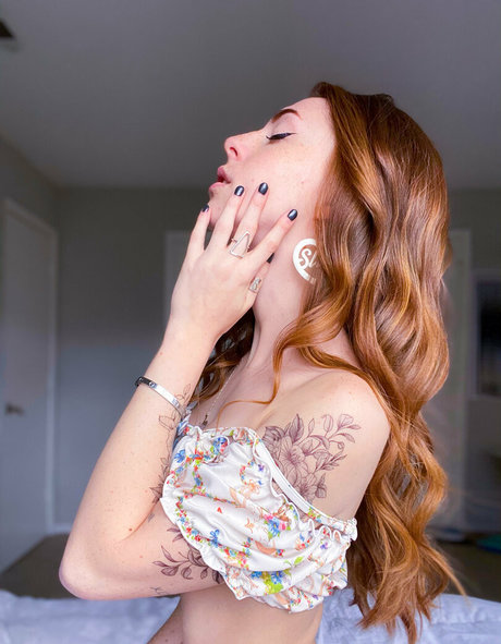 Naakte gelekte OnlyFans-foto van Goddesslynn