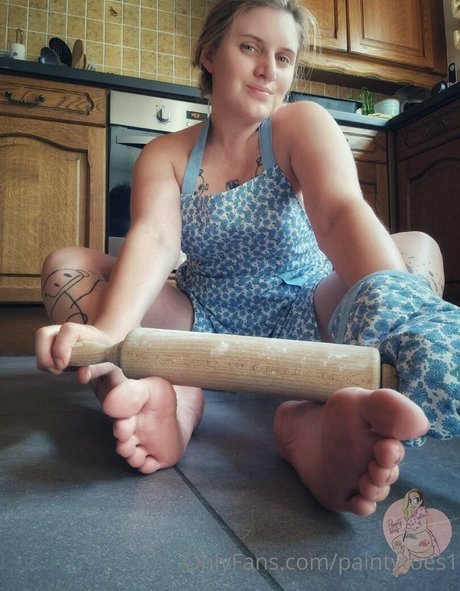Paintytoes1