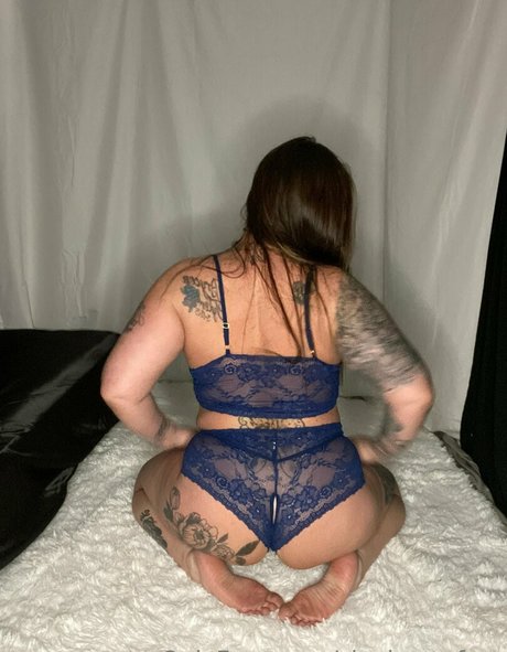 Naakte gelekte OnlyFans-foto van Skydreamfree