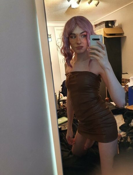 Naakte gelekte OnlyFans-foto van Lexxiraus