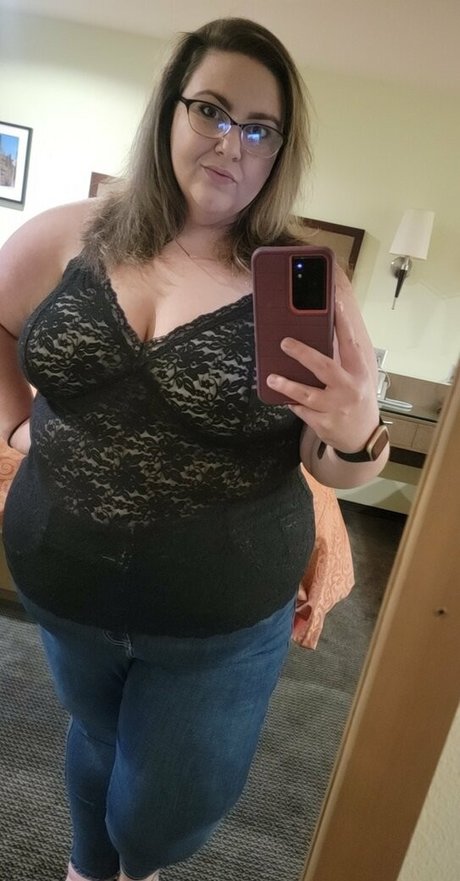 Naakte gelekte OnlyFans-foto van Blueeyedbbw253