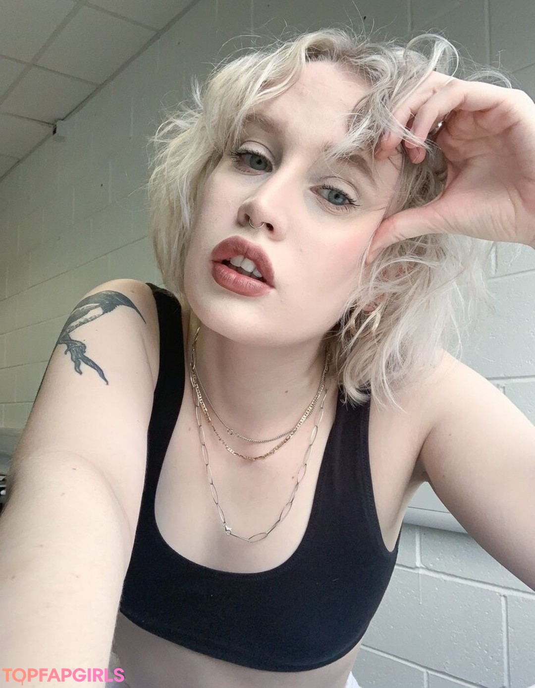 Naakte gelekte OnlyFans-foto van Lizzy Farrall #6 Naakte gelekte OnlyFans-foto van Lizzy Farrall #6