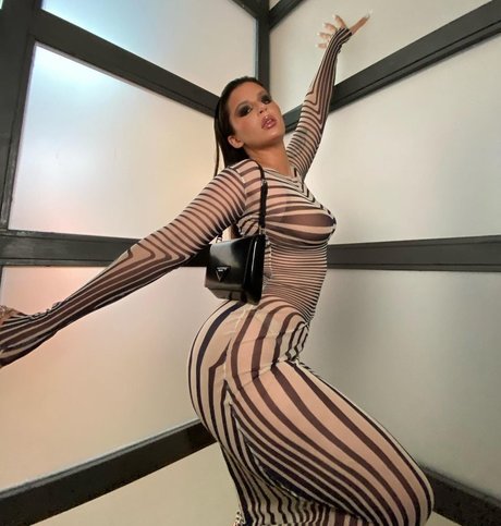 Nathy Peluso