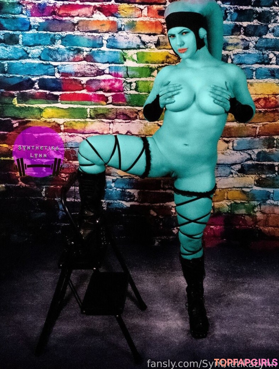 Naakte gelekte OnlyFans-foto van Synthetika Lynn #29 Naakte gelekte OnlyFans-foto van Synthetika Lynn #29