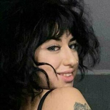 Naakte gelekte OnlyFans-foto van Waifuprincess