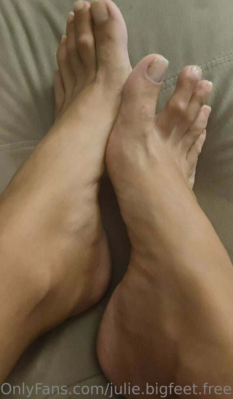 Juliebigfeetfree