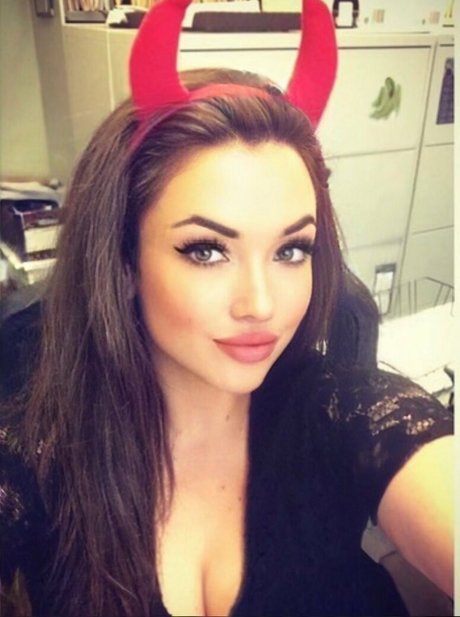 Naakte gelekte OnlyFans-foto van Kirstenleigh