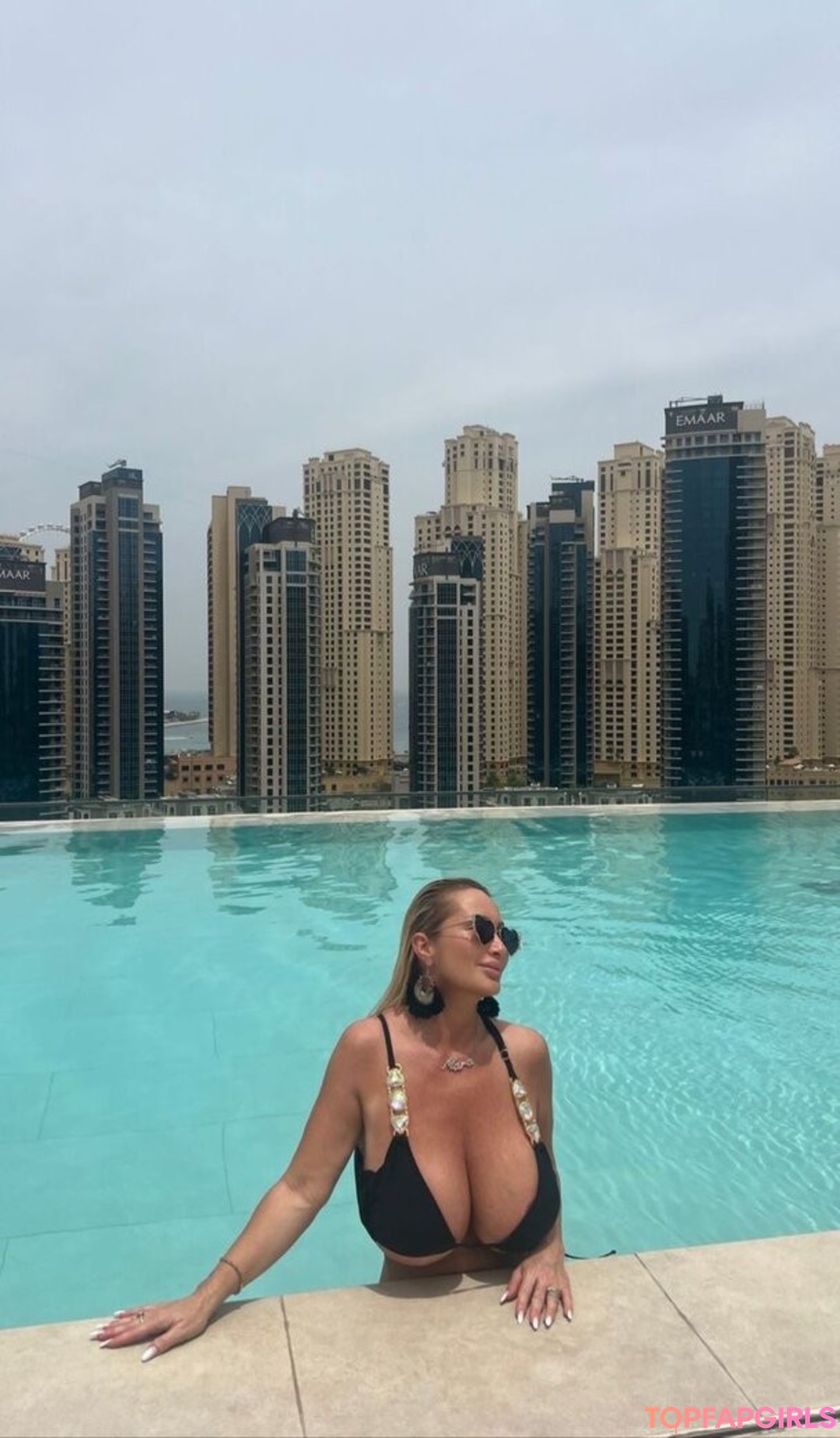 Naakte gelekte OnlyFans-foto van Mara Traversi #1 Naakte gelekte OnlyFans-foto van Mara Traversi #1