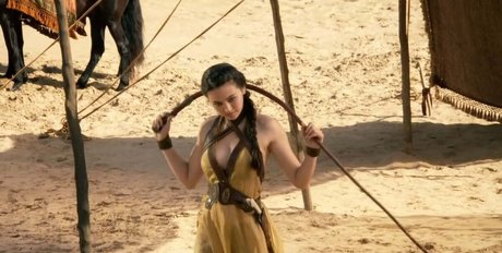 Jessica Yu Li Henwick