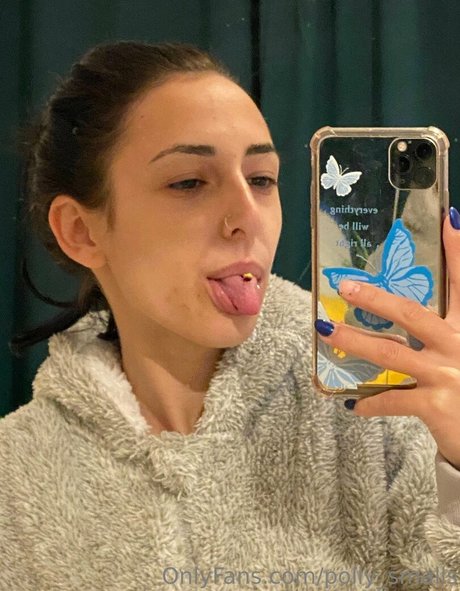 Naakte gelekte OnlyFans-foto van Pollysmalls